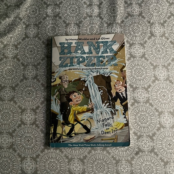 Hank Zipzer the world’s greatest underachiever - Picture 1 of 3